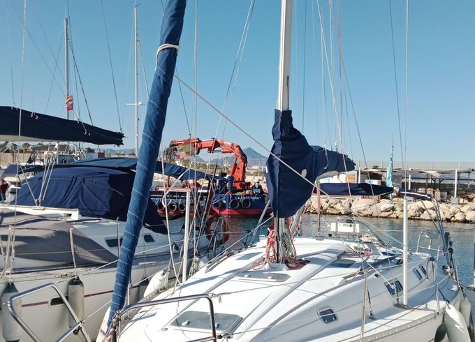beneteau oceanis 351
