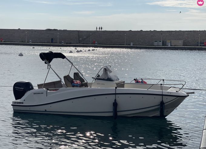 quicksilver activ 605 open