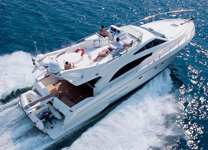 ferretti 53 feet