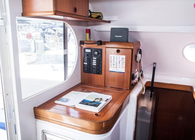 bavaria nautitech 40