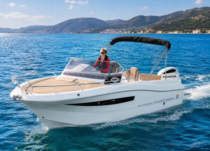 atlantic marine sun cruiser 690