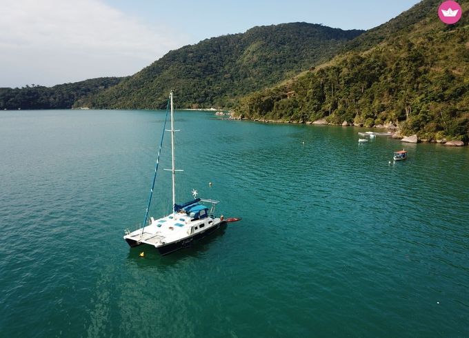 day charter  ou pernoite no veleiro paraty-rj crowther 36