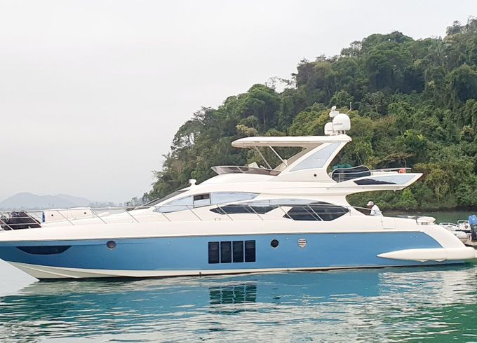 azimut 64