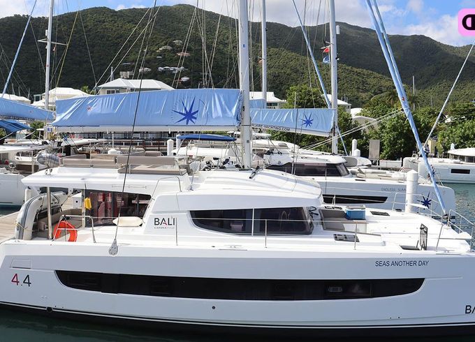 catana group bali 4.4 - 4 + 1 cab.