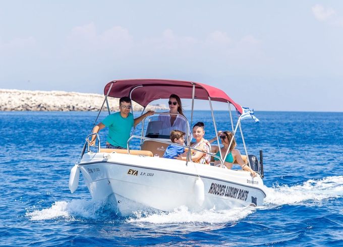 boat “eleni” karel paxos