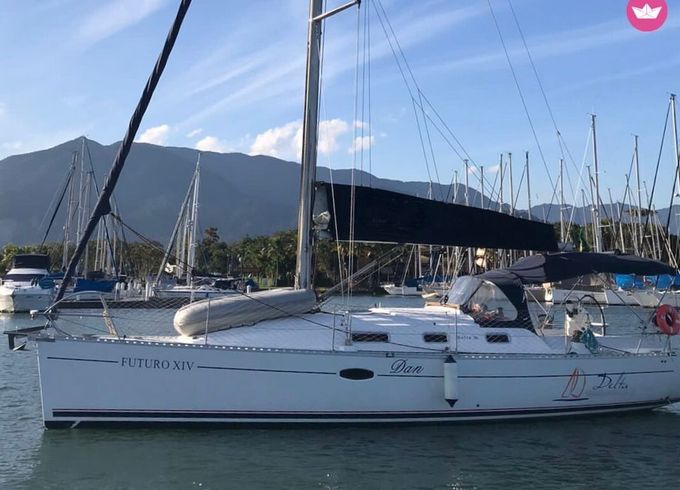 delta yacht charter delta 36