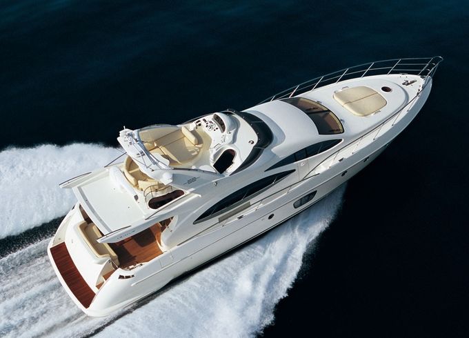 Azimut 68