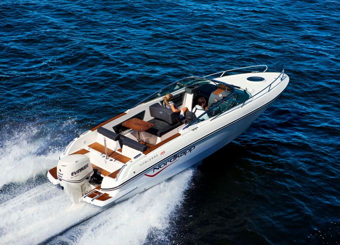 Nordkapp Noblesse 820