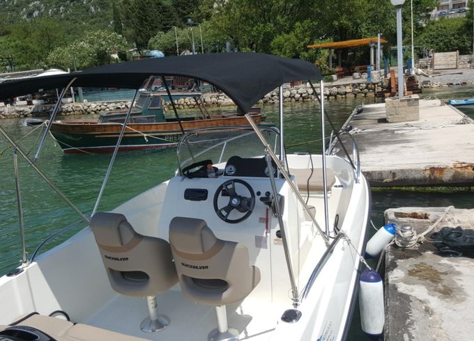 Quicksilver Activ 555