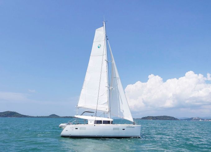 Lagoon 400s2 "Helios"
