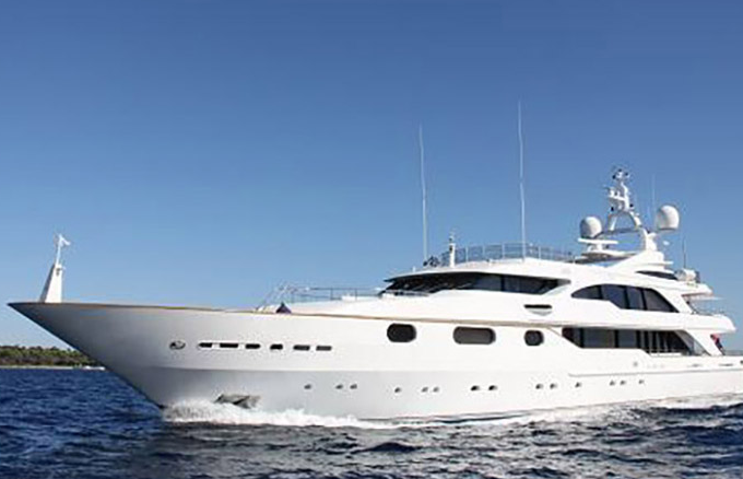 Benetti 50
