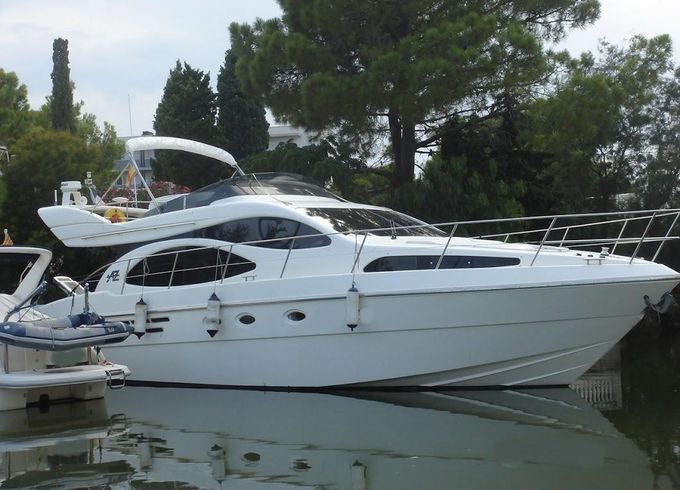 Azimut 46