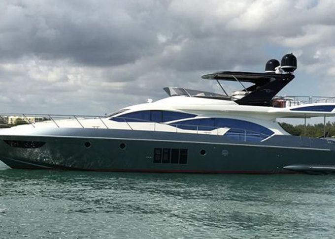 70 Azimut Flybridge 