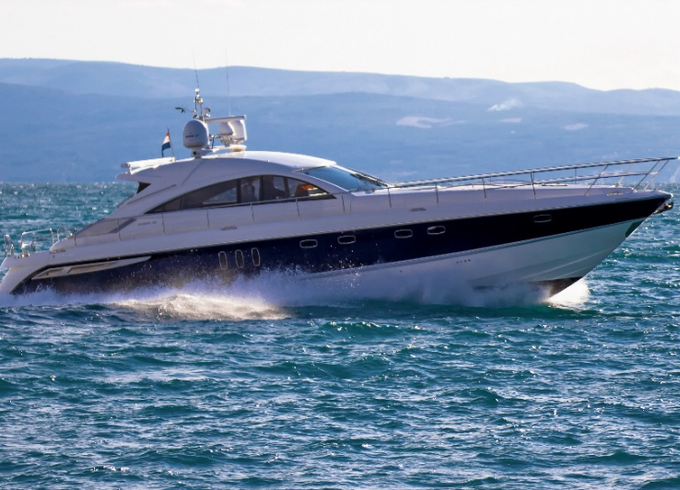 FAIRLINE TARGA 62 DUJE