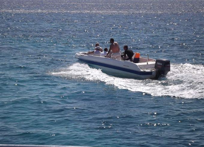 Private Speed Boat