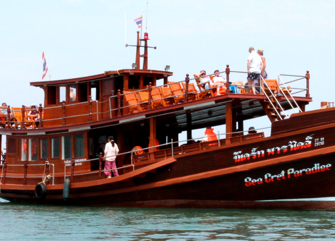 HUA HIN SEA BOAT