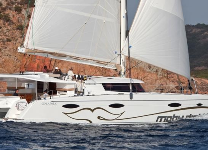 FOUNTAINE PAJOT GALATHEA 65