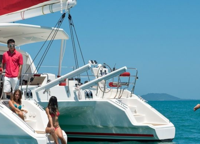 Catana 47 