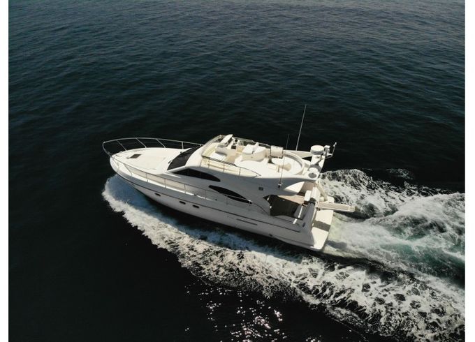 Ferretti 430