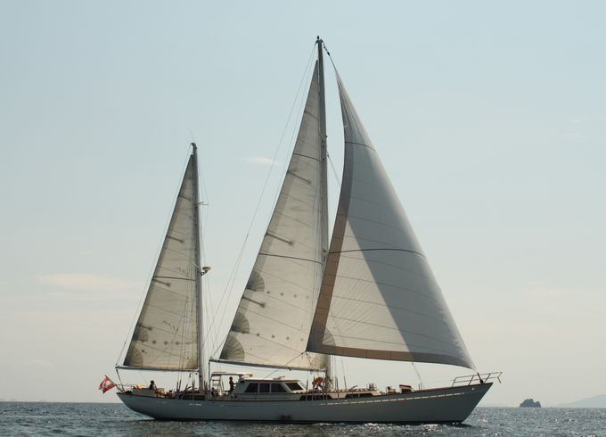 Ketch 85
