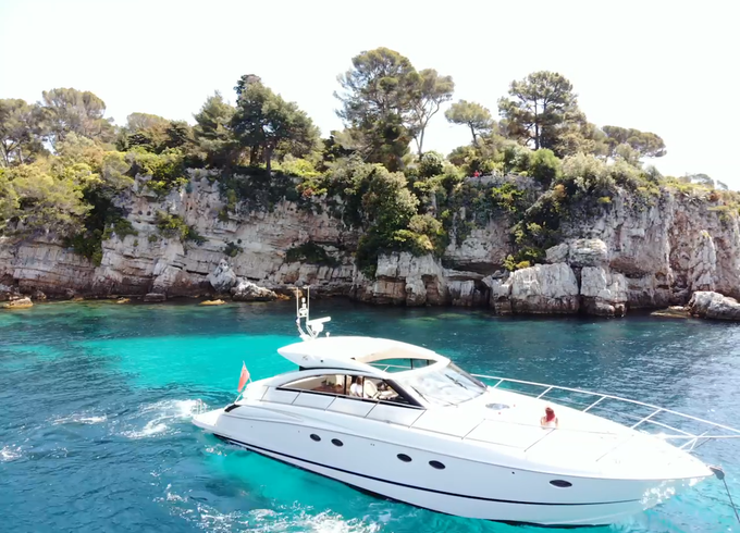 PRINCESS V56