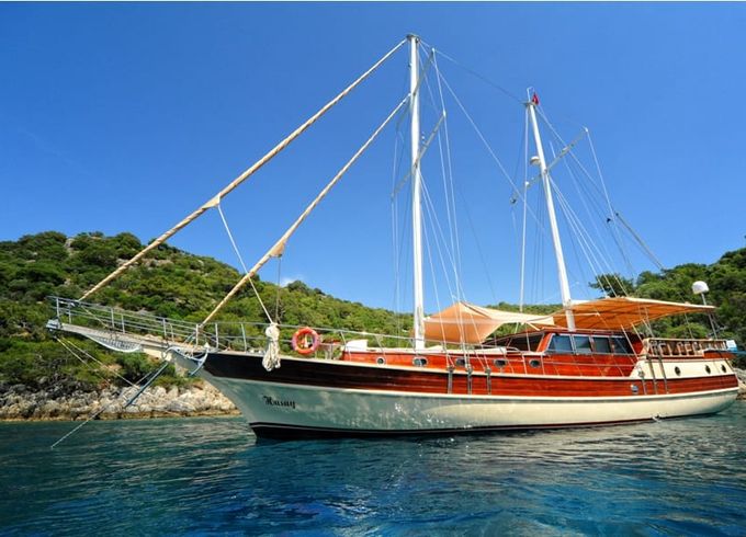 HASSAY LUX GULET