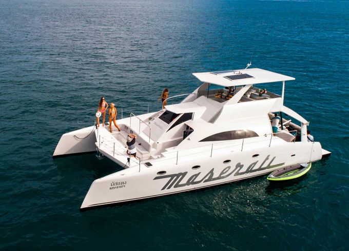 47ft Maserati Power Catamaran