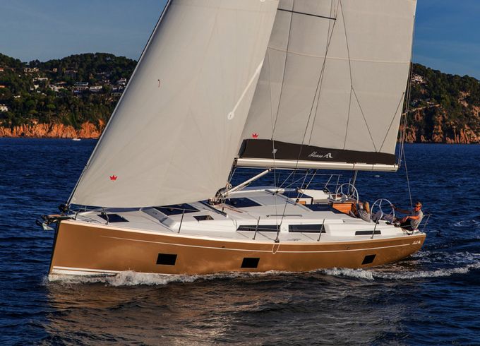 Sailing yacht Hanse 418 - Blue Eagle