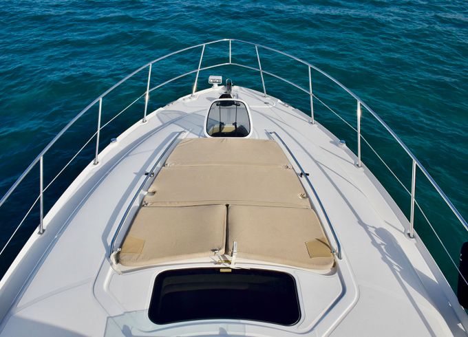 Sea Ray 425