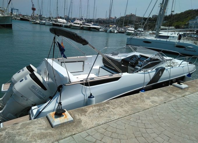 Beneteau FLYER 8.8 SUNDECK