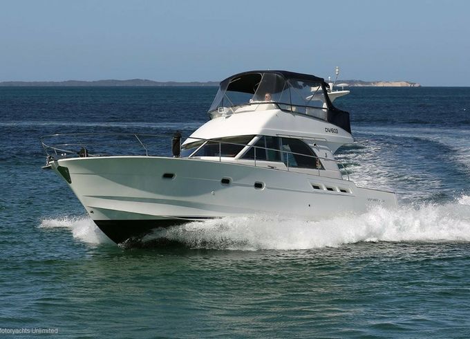 Motoryacht Antares 13.80