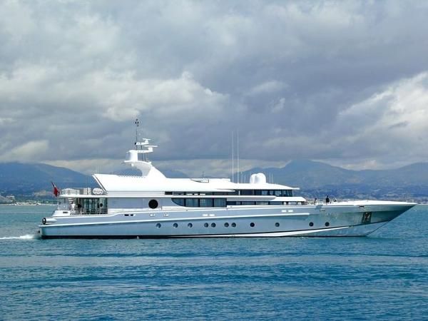 Oceanfast Motoryacht 164'