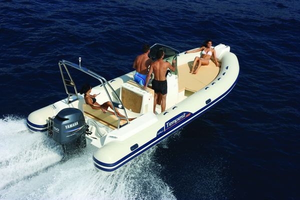 Capelli Tempest 690
