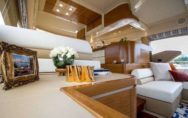 Azimut 70
