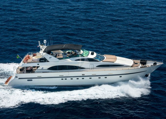 Azimut 100
