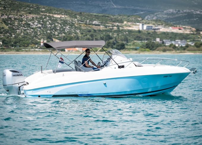 BENETEAU 750 FLYER SUNDECK
