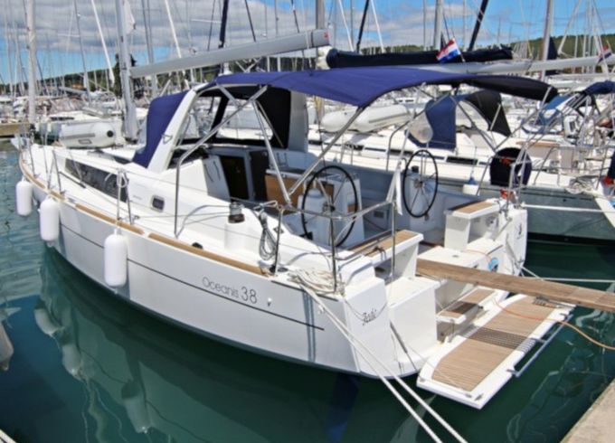 OCEANIS 38 BT - FEDE