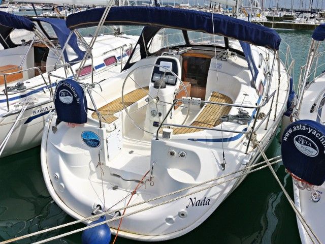BAVARIA 33 C - NADA