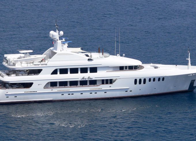 M/Y Mustique