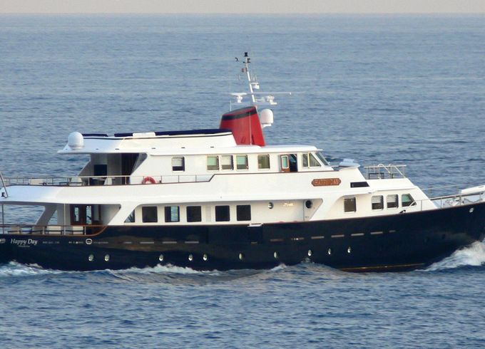 M/Y Happy Hour