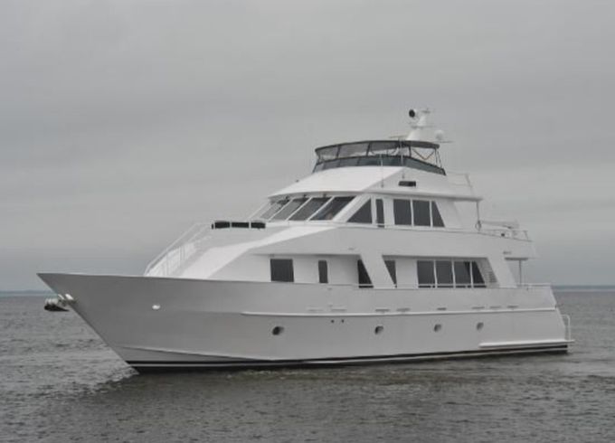 Voyager Tri-deck 87'