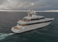 Feadship Fast 153'