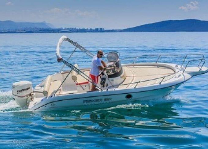 Fisher 20 Deck