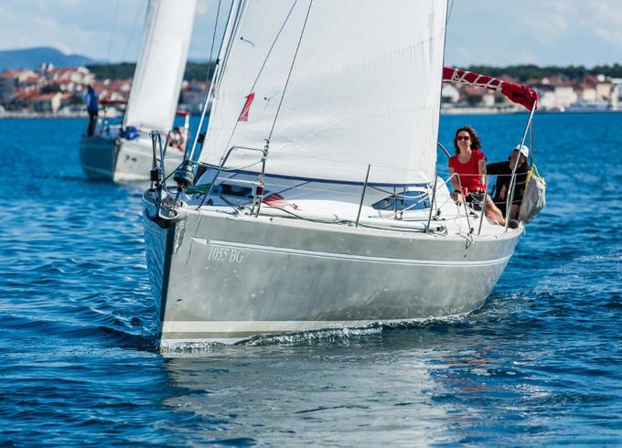 Charlie (Mainsail 2015, Genoa 2013)