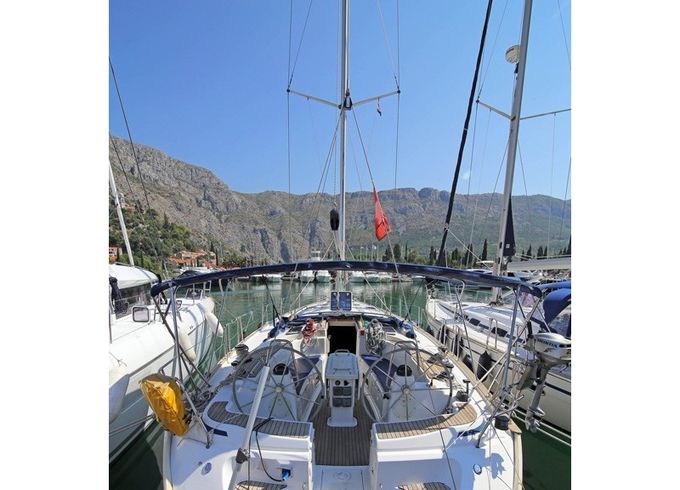 Bavaria 49