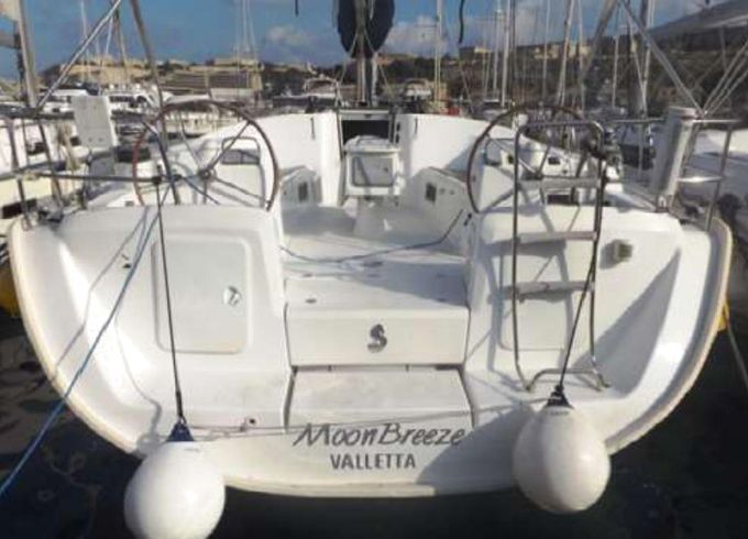 Moonbreeze