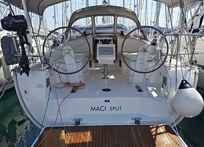 Maci
