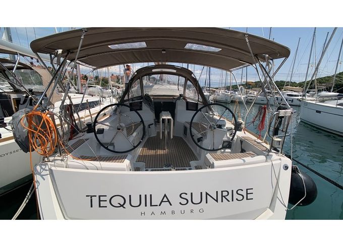 TEQUILA SUNRISE
