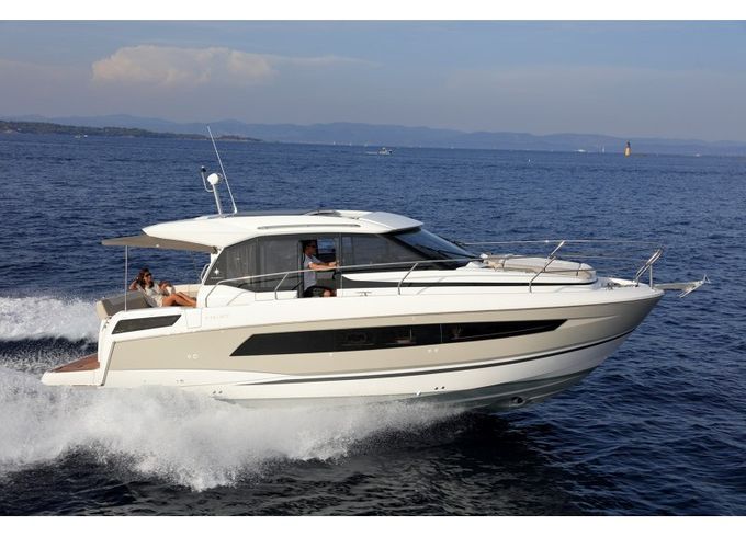 Jeanneau NC 33