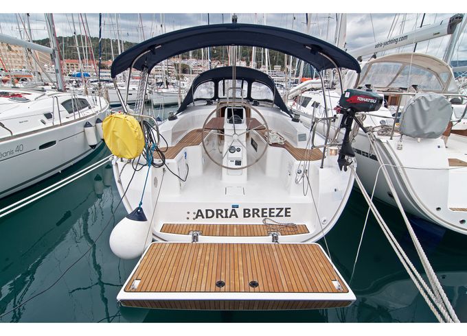 Adria Breeze